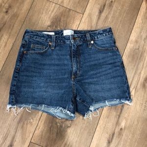 Universal Thread Denim High Rise Short Shorts
